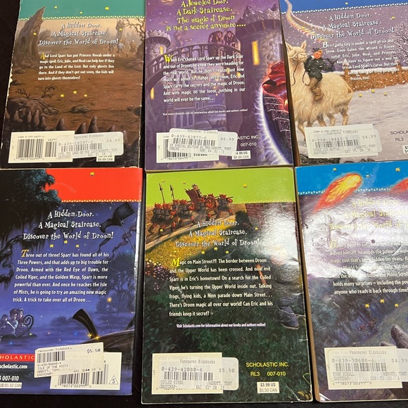 Novel/Books: The Secrets of Droon (6 books) by Tony Abbott - Picture 4 of 4